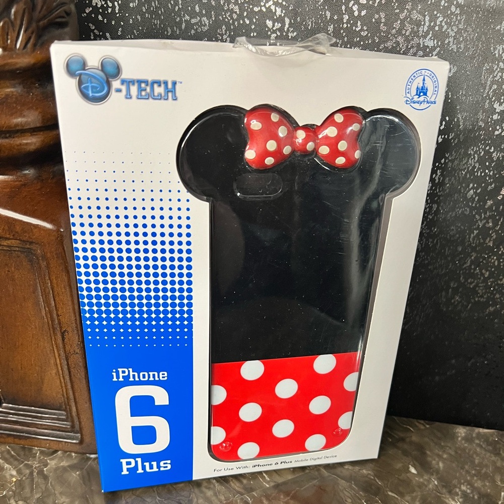 Disney D-Tech iPhone 6 Plus Case - Minnie Mouse - Black and Red with Polka Dots